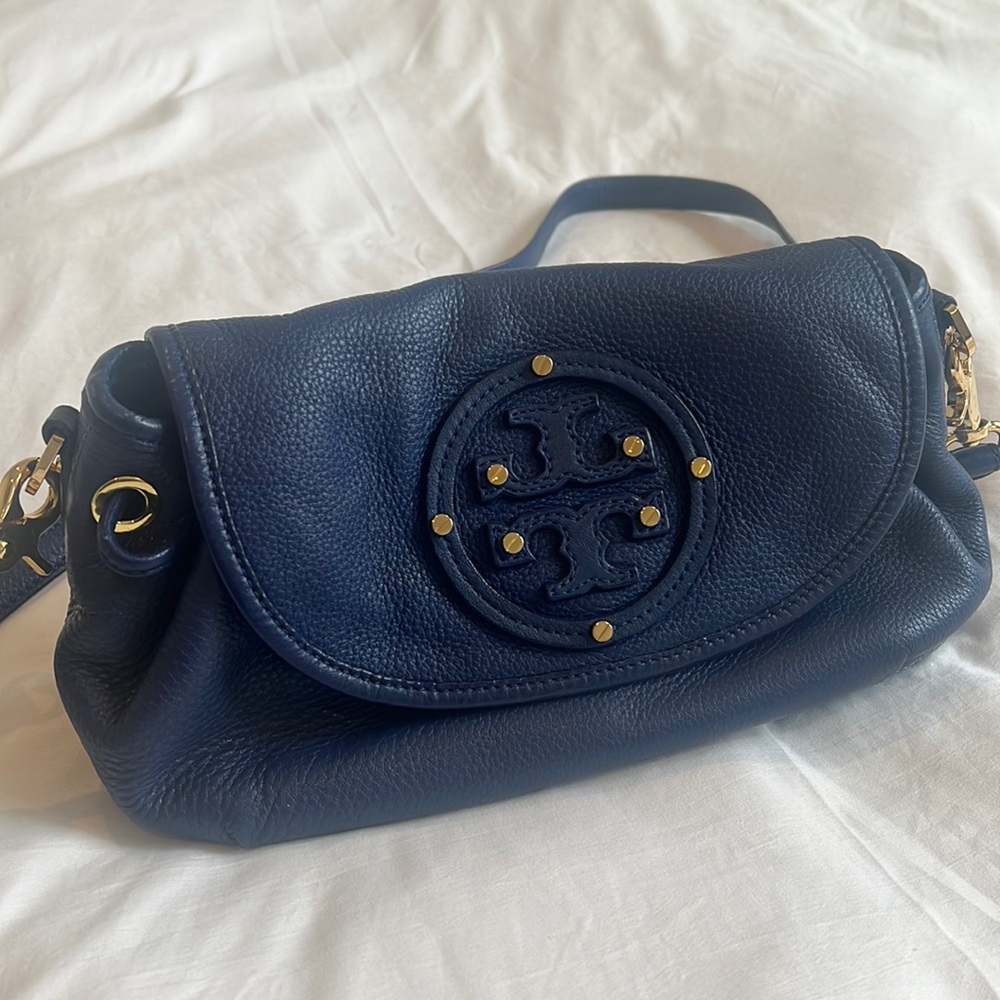 Tory Burch Monogram Maisey Moonstone Navy Leather Cross Body Bag Purse